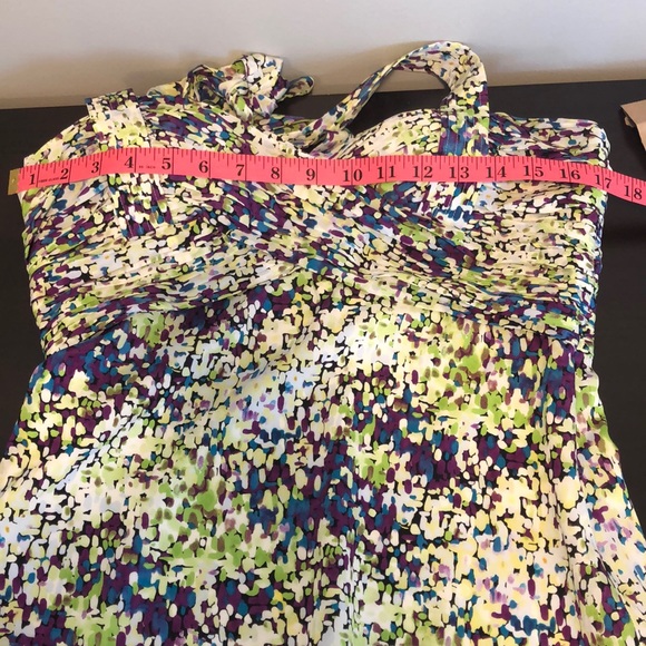 EUC Silk blend Bebe halter top - Picture 8 of 10